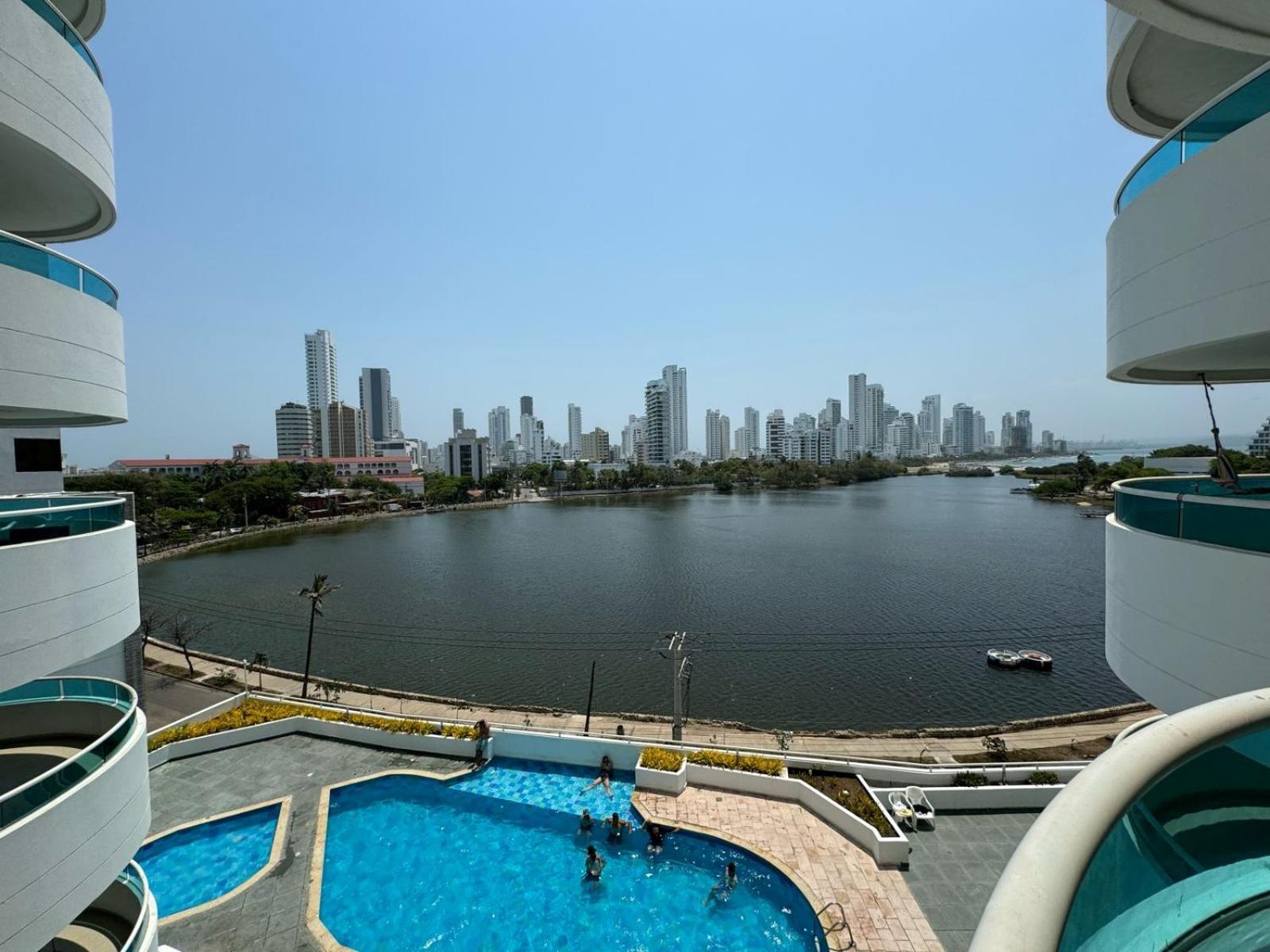 Apartamento En Laguito Ed Torres Del Lago 604 Icdi Cartagena Esterno foto